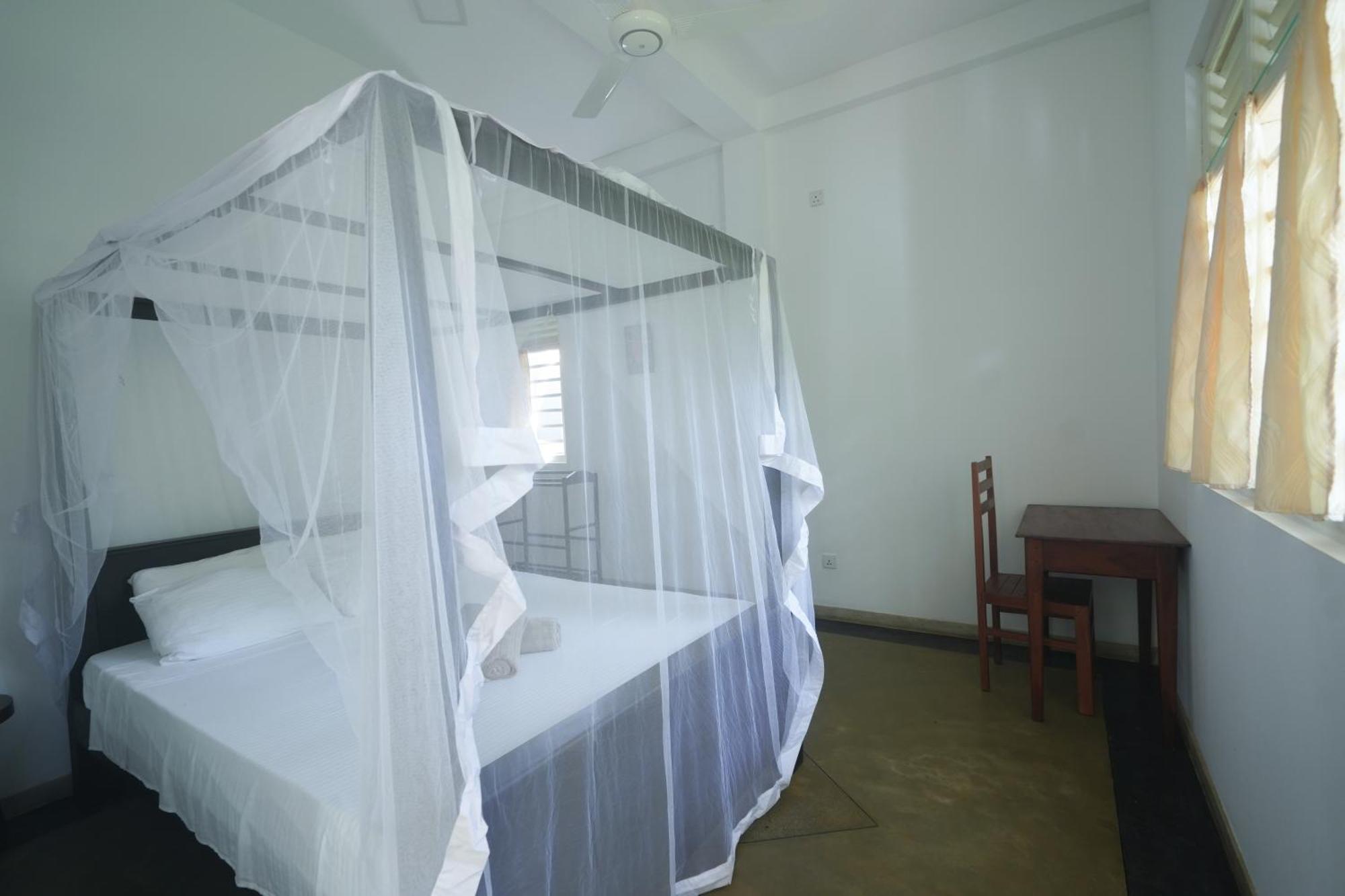 Casa Tharin Madiha Bed and Breakfast Matara Exteriör bild