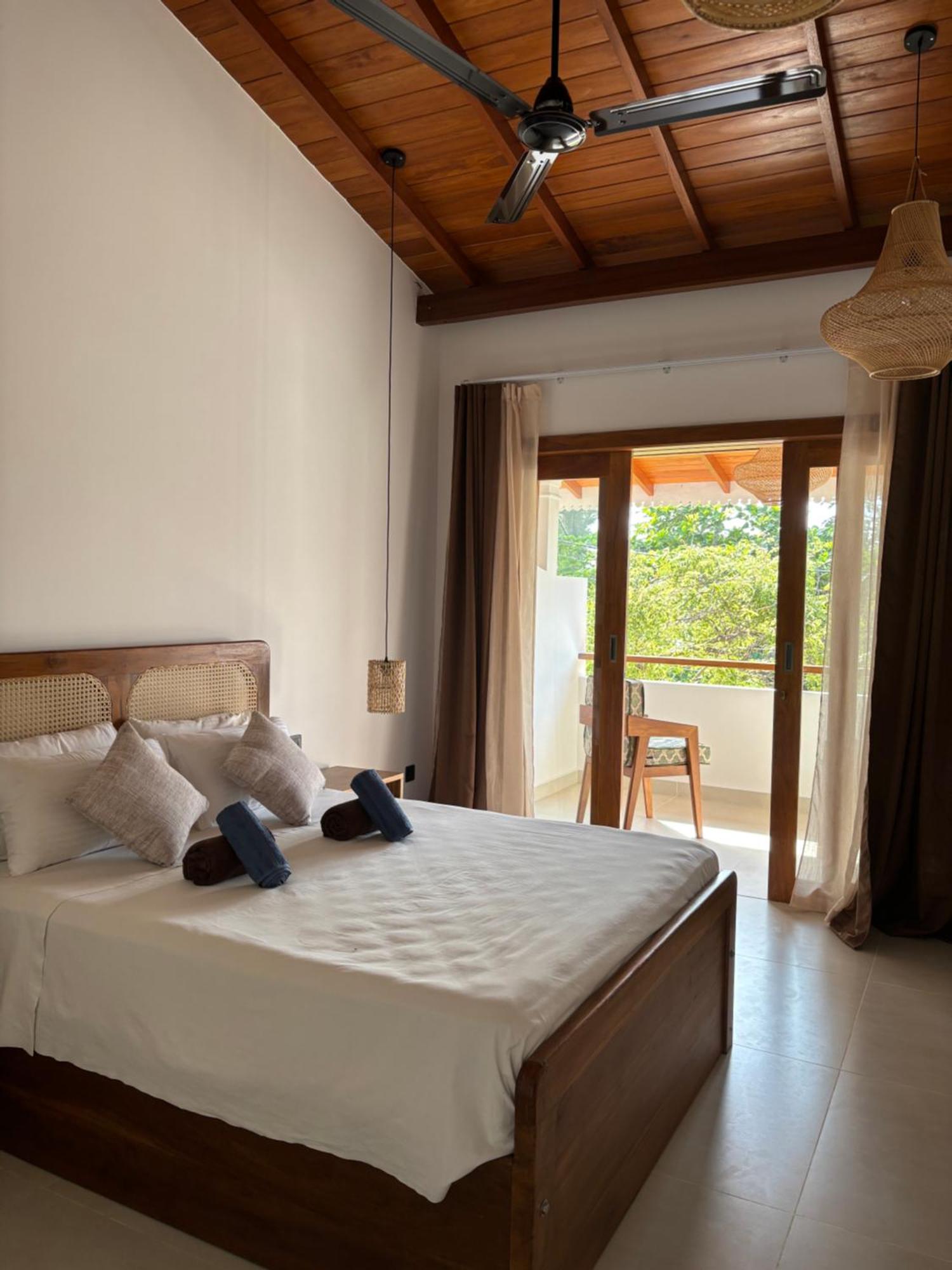 Casa Tharin Madiha Bed and Breakfast Matara Exteriör bild