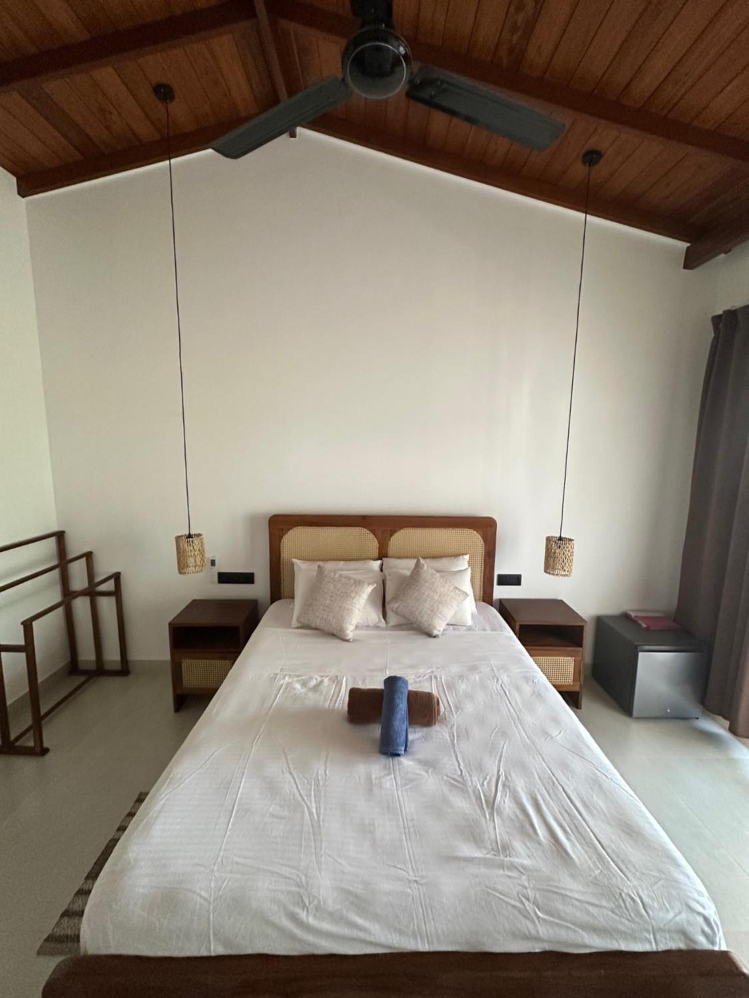 Casa Tharin Madiha Bed and Breakfast Matara Exteriör bild